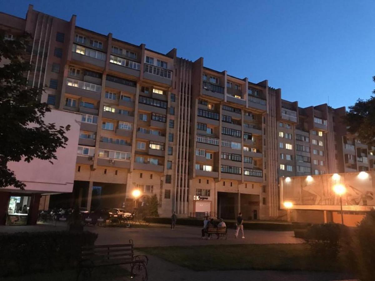 Paulmarie Apartments On Gor'Kogo 41 Бобруйск Экстерьер фото
